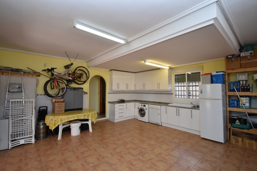 Villa mit 4 Schlafzimmern in San Miguel de Salinas