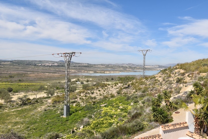 Villa mit 4 Schlafzimmern in San Miguel de Salinas