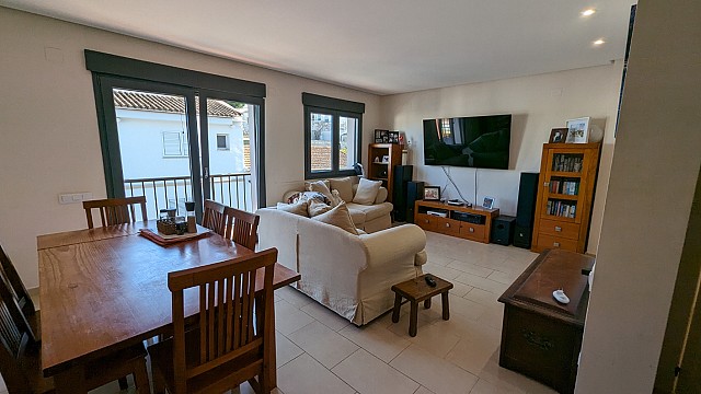 Adosado de 5 Dormitorios en Javea