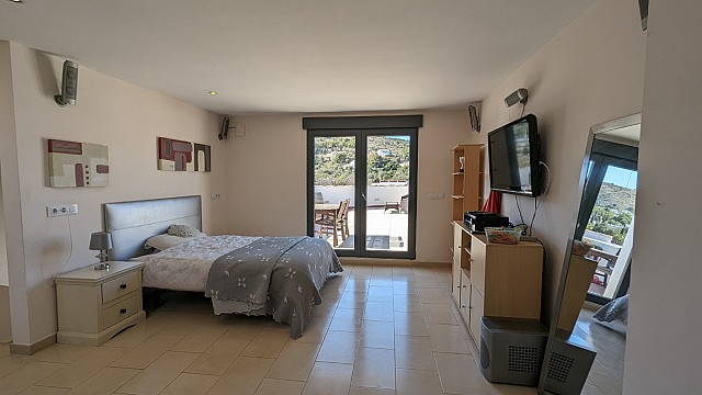 Adosado de 5 Dormitorios en Javea