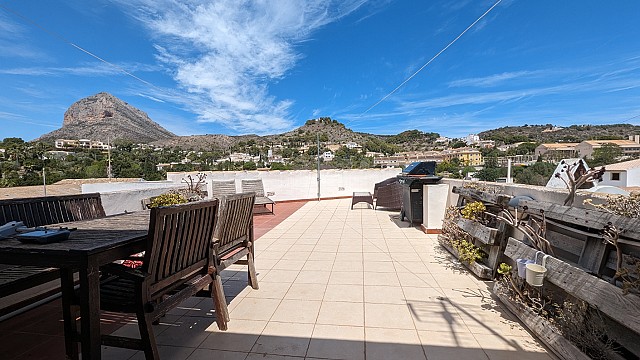 Adosado de 5 Dormitorios en Javea