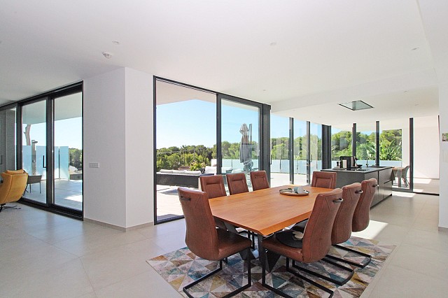 Villa de 4 dormitorios en Moraira