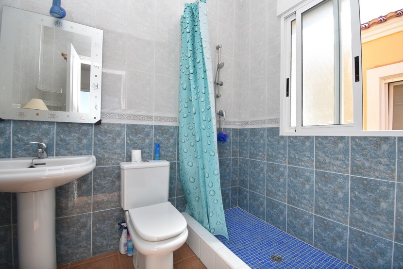 Stadthaus mit 3 Schlafzimmern in La Zenia