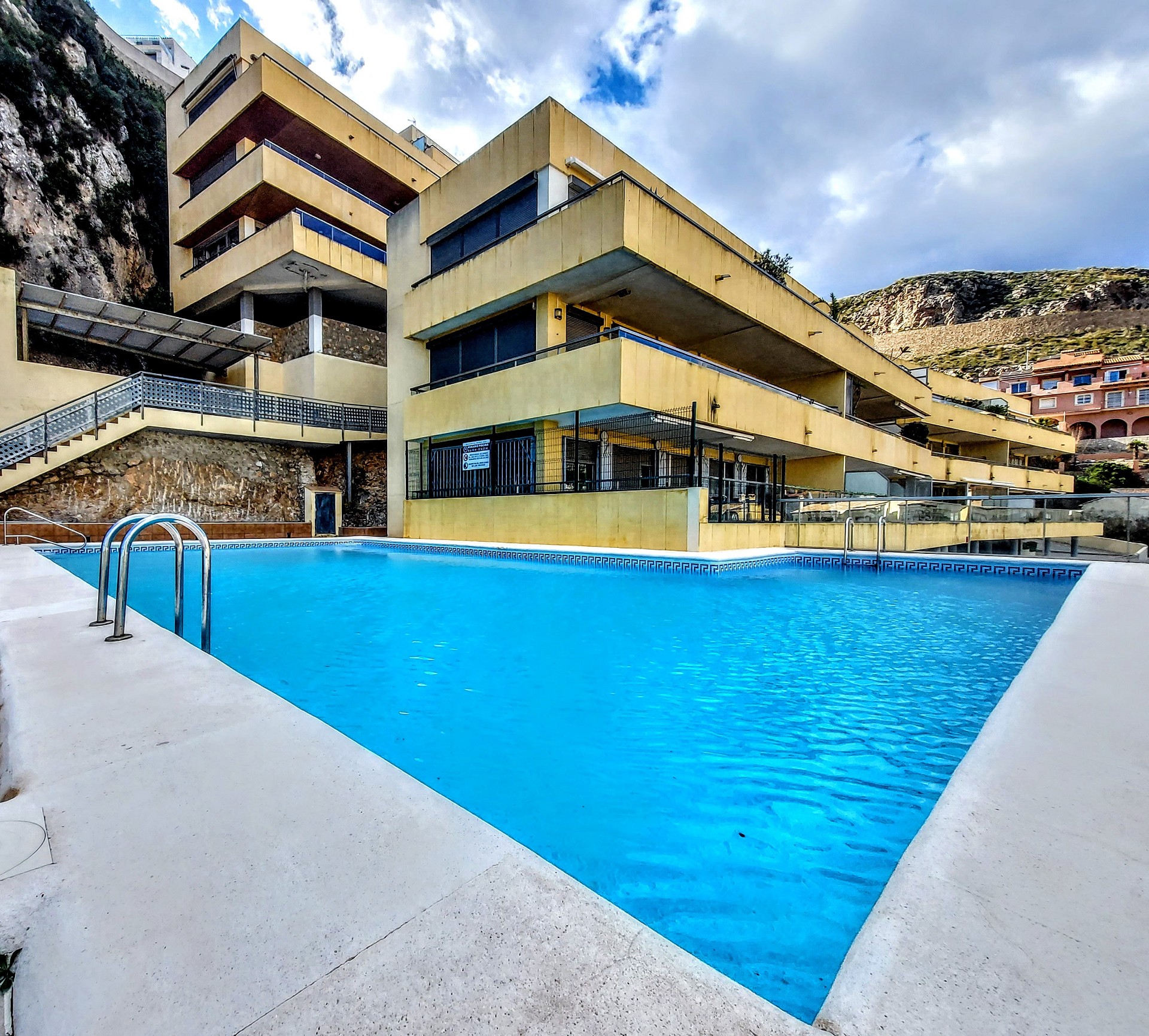 Apartament z 3 sypialniami w Cullera