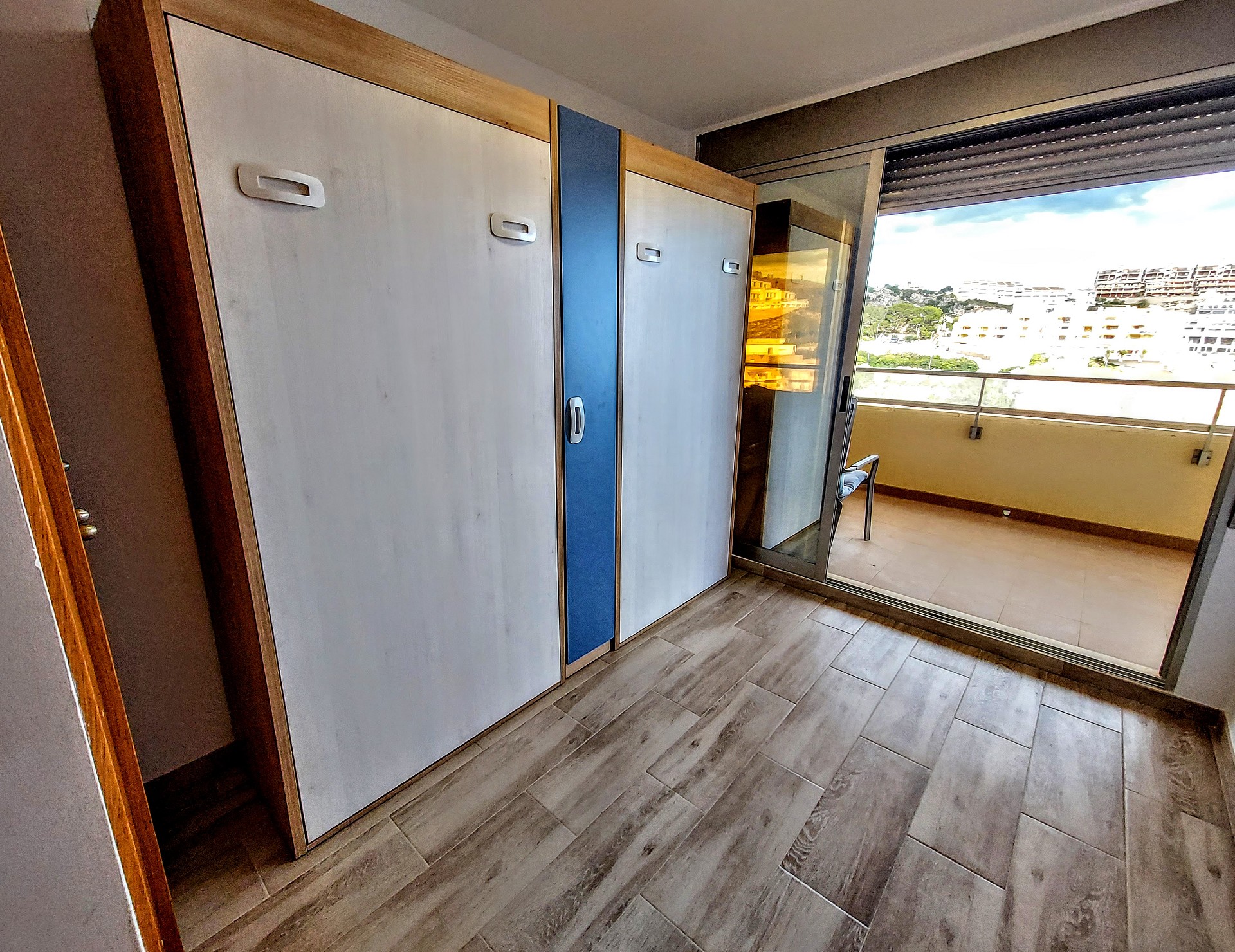 Apartament z 3 sypialniami w Cullera
