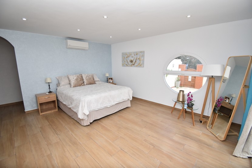 Villa de 6 dormitorios en Cabo Roig