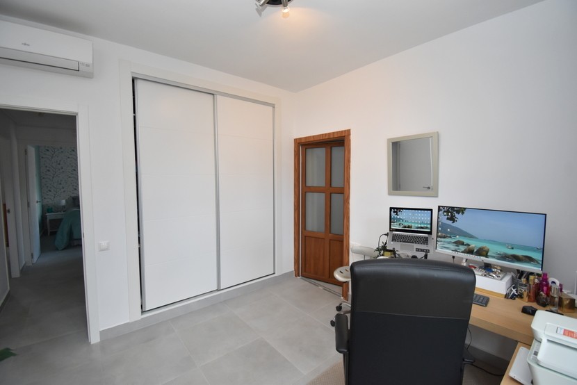 Villa de 6 dormitorios en Cabo Roig