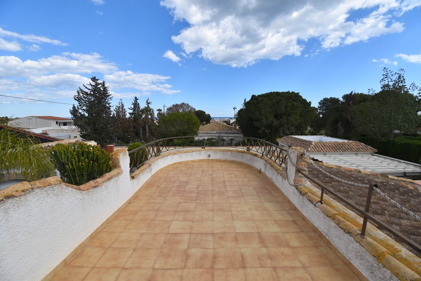 Villa de 6 dormitorios en Cabo Roig