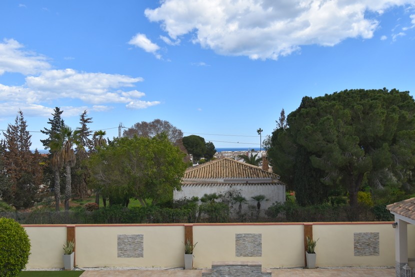Villa de 6 dormitorios en Cabo Roig
