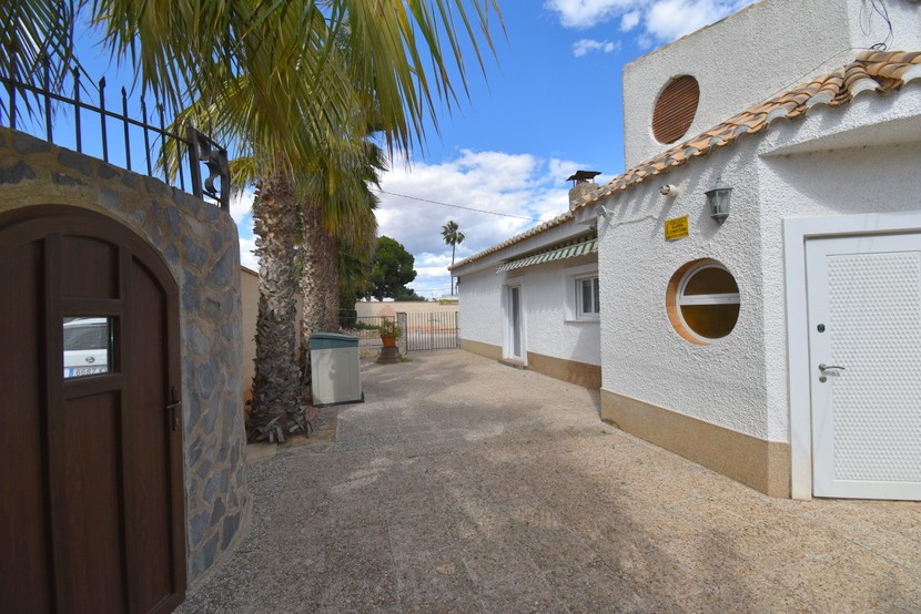 Villa de 6 dormitorios en Cabo Roig