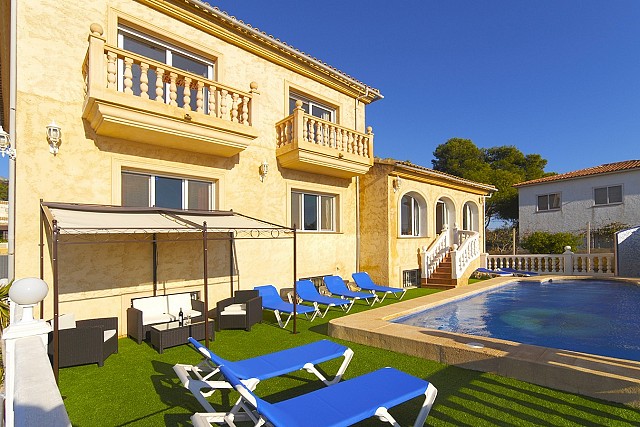 Villa de 8 dormitorios en Calpe
