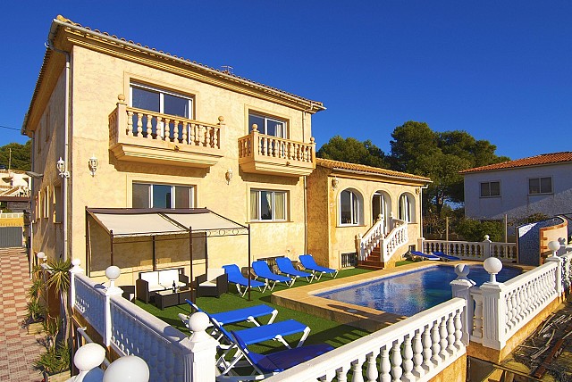 Villa de 8 dormitorios en Calpe