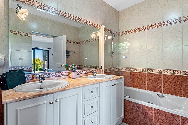 Villa mit 5 Schlafzimmern in Altea