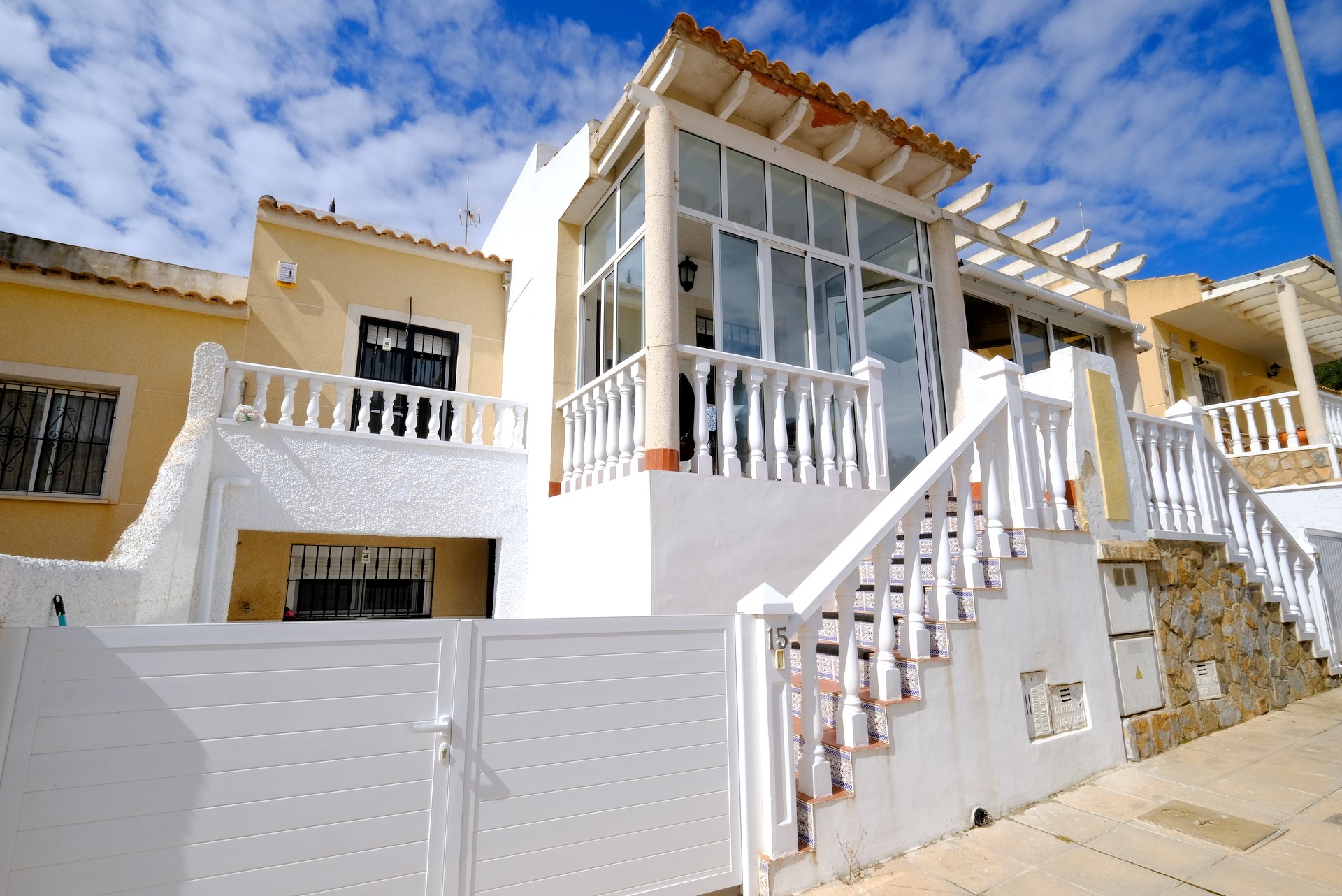2 Bedroom Townhouse in Pinar de Campoverde