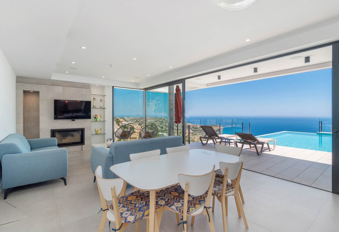 4 Bedroom Villa in Cumbre del Sol