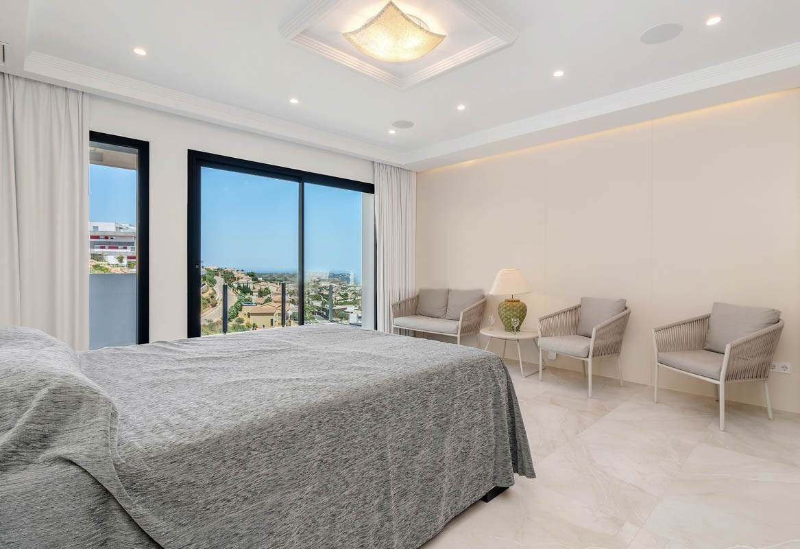 4 Bedroom Villa in Cumbre del Sol