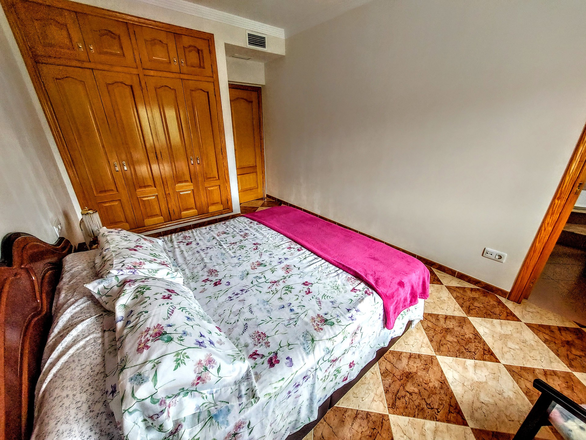 5 slaapkamer villa in Alberic