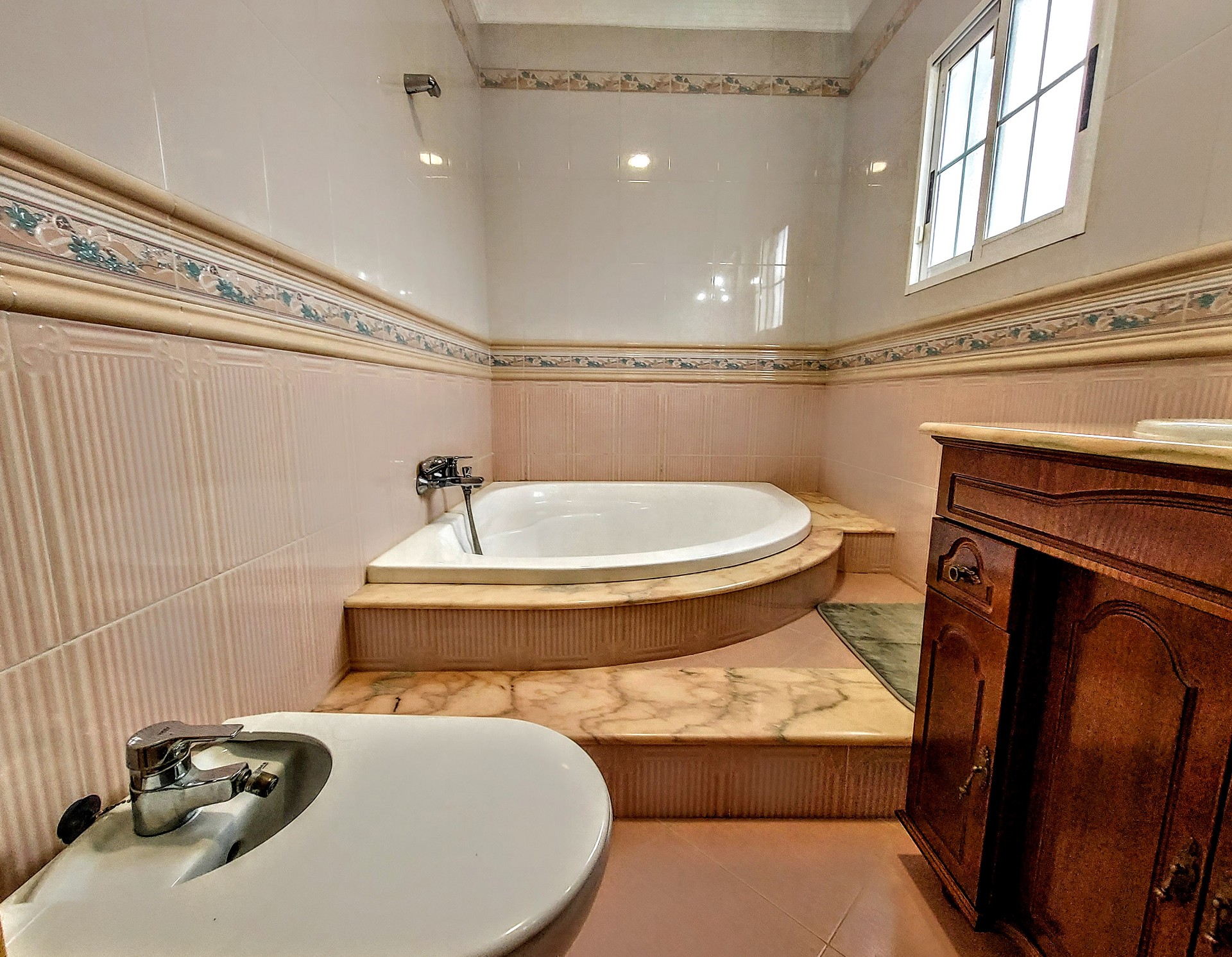 5 slaapkamer villa in Alberic