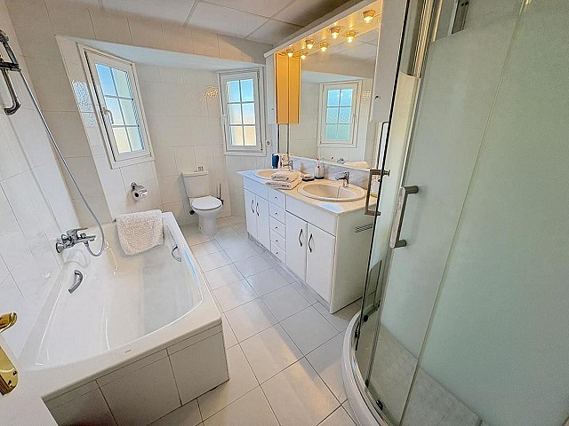 3 Bedroom Villa in Altaona Golf