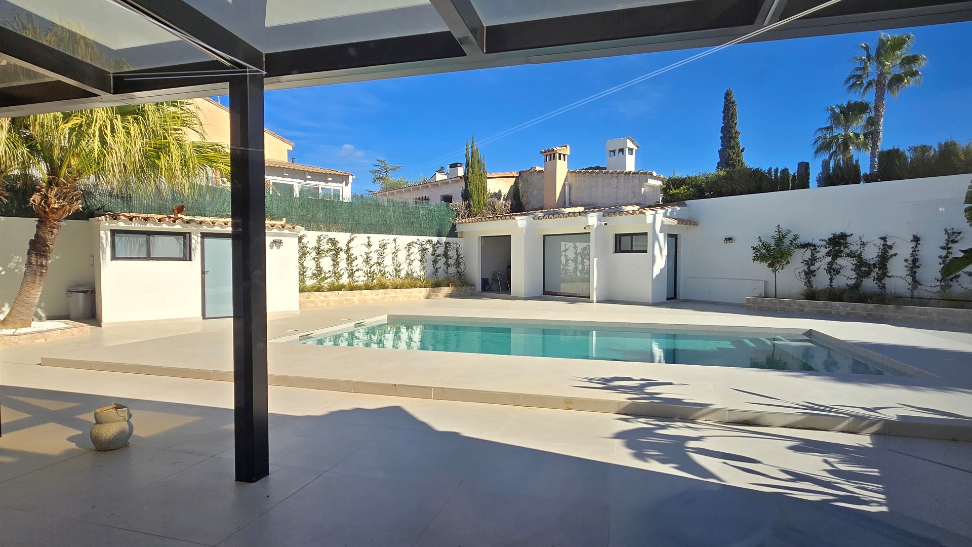 Villa mit 4 Schlafzimmern in La Eliana