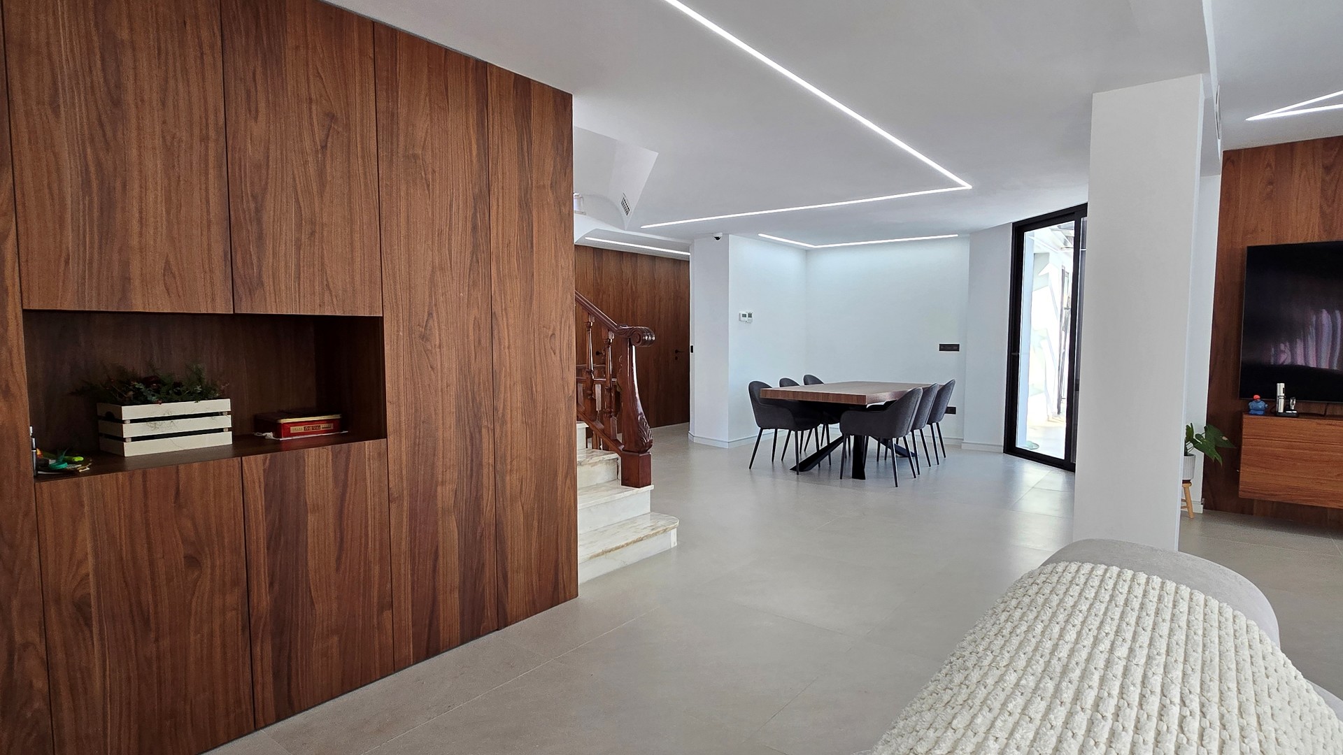 Villa mit 4 Schlafzimmern in La Eliana