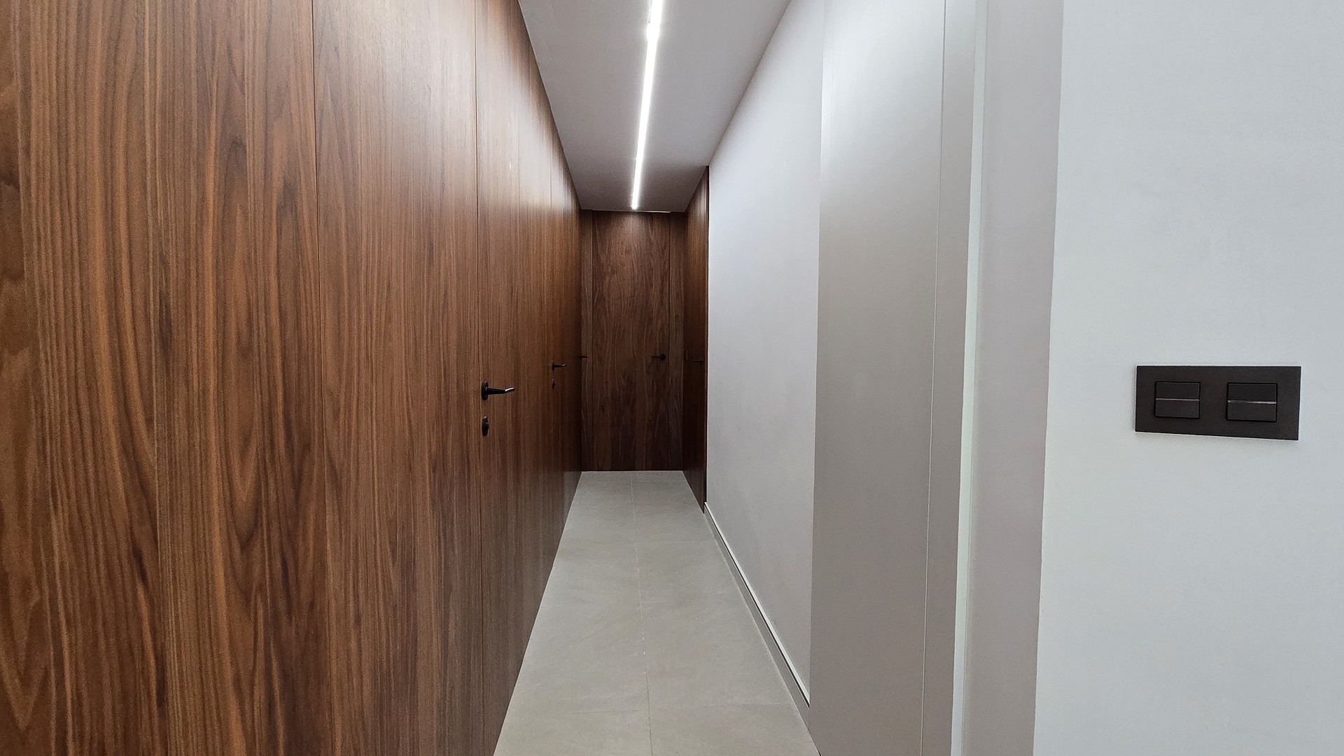 Villa mit 4 Schlafzimmern in La Eliana