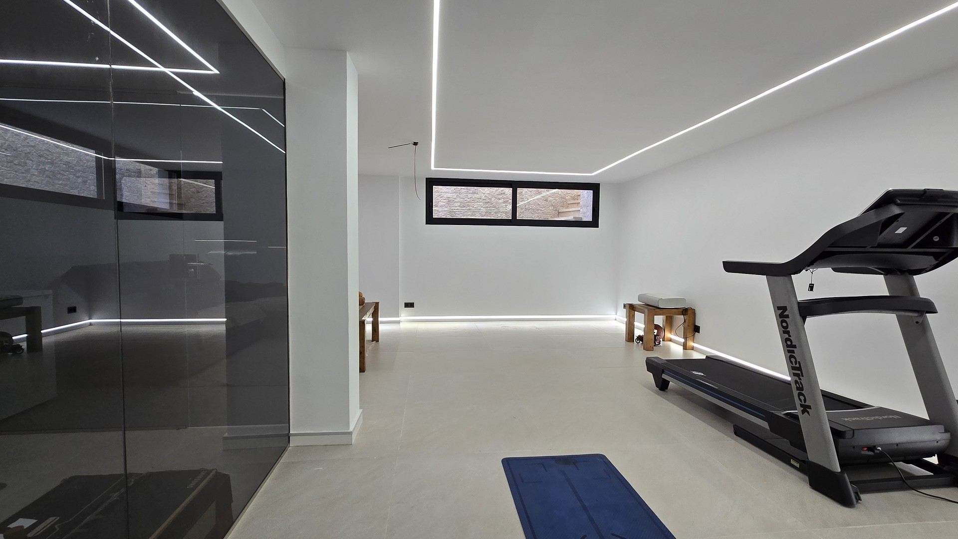 Villa mit 4 Schlafzimmern in La Eliana