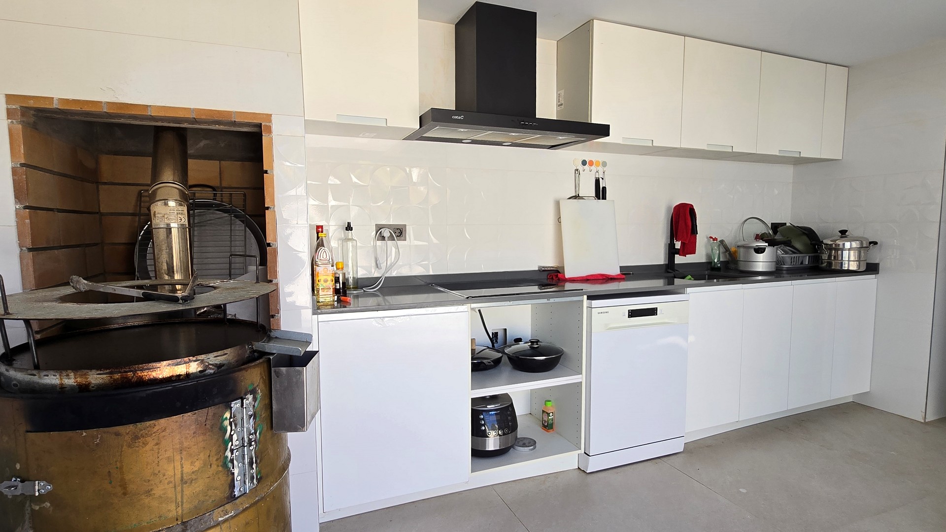 Villa mit 4 Schlafzimmern in La Eliana