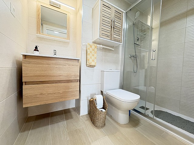 2 Bedroom Apartment in Playa Honda