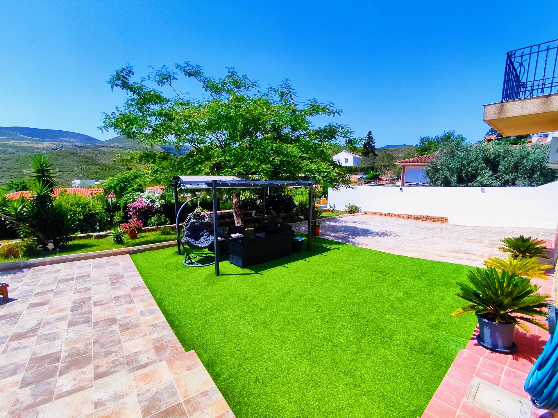 6 Bedroom Villa in Turis