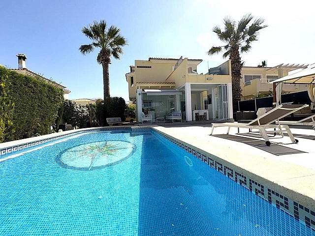 Villa de 3 dormitorios en Altaona Golf