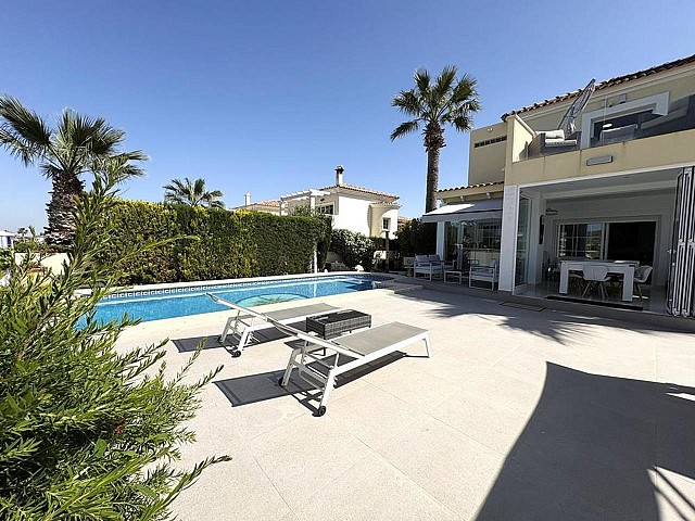 Villa de 3 dormitorios en Altaona Golf