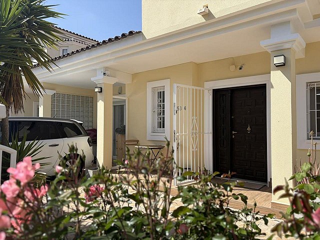 Villa de 3 dormitorios en Altaona Golf