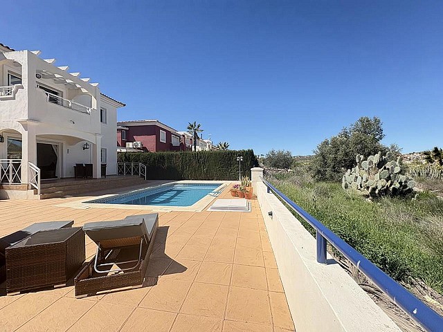 2 Bedroom Villa in Altaona Golf