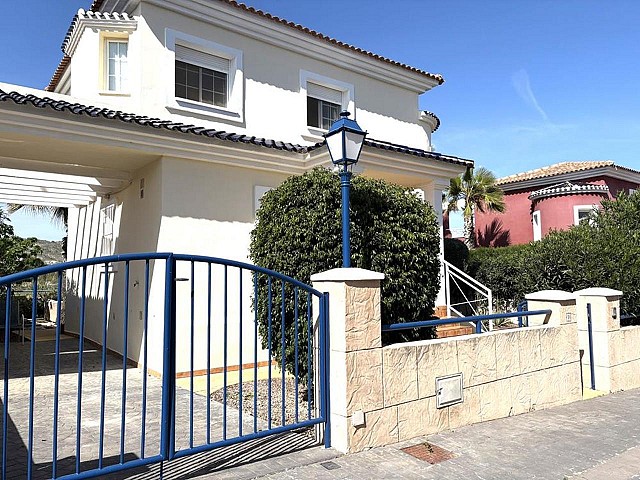 Villa mit 2 Schlafzimmern in Altaona Golf