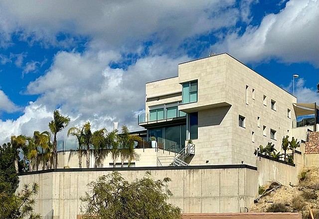 4 Bedroom Villa in Murcia