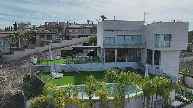 4 Bedroom Villa in Murcia