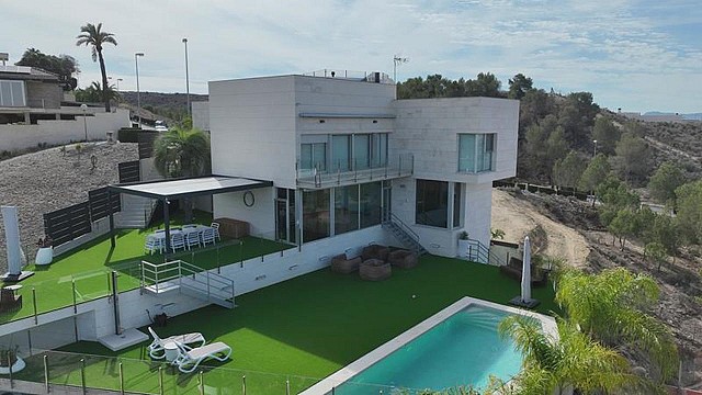4 Bedroom Villa in Murcia