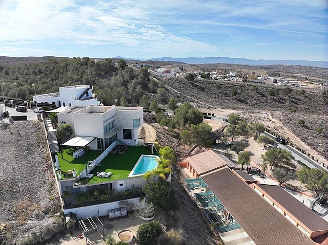 4 Bedroom Villa in Murcia