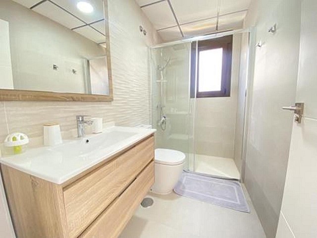 Apartamento de 2 dormitorios en Los Alcazares