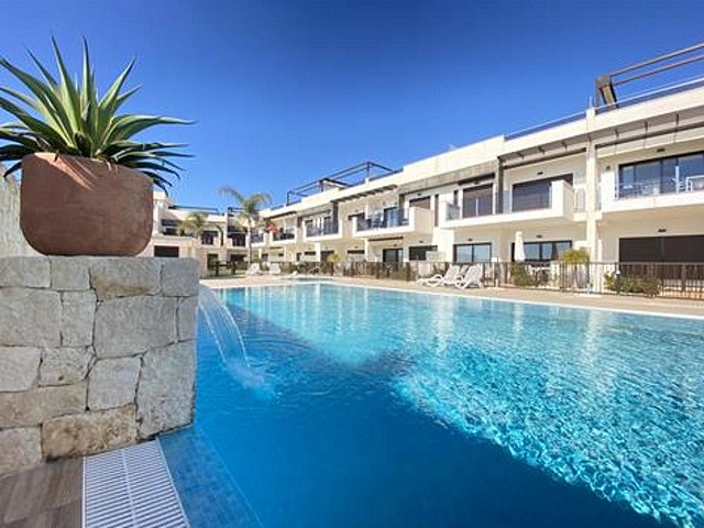 Apartamento de 2 dormitorios en Los Alcazares