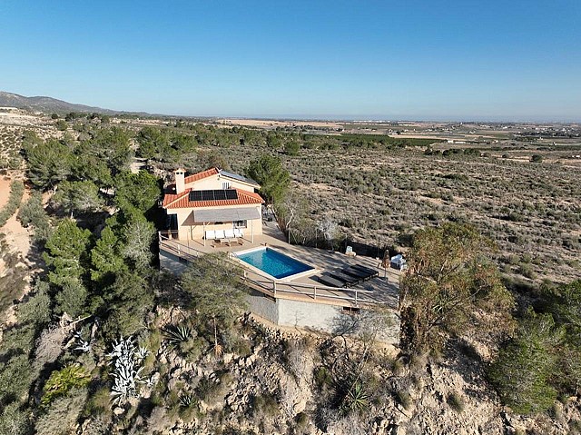 Villa de 4 dormitorios en Gea y Truyols