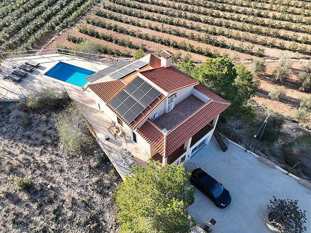 Villa de 4 dormitorios en Gea y Truyols