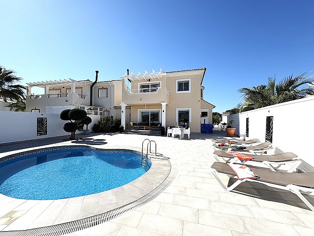 Villa mit 2 Schlafzimmern in Altaona Golf