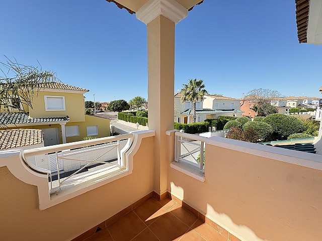 Villa mit 2 Schlafzimmern in Altaona Golf