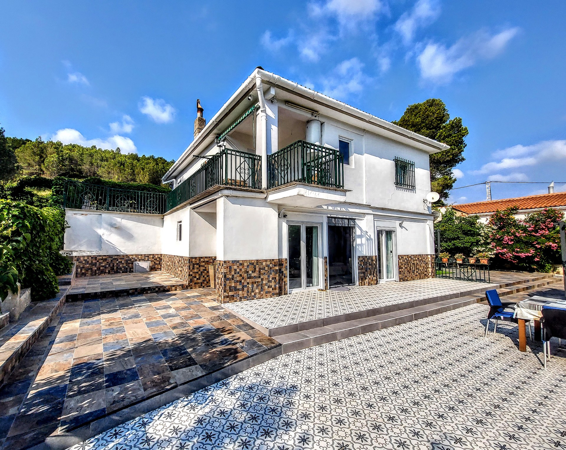 Villa mit 4 Schlafzimmern in Bunol