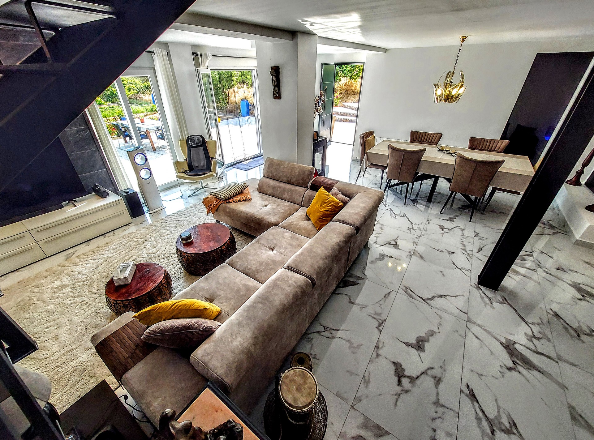 Villa mit 4 Schlafzimmern in Bunol