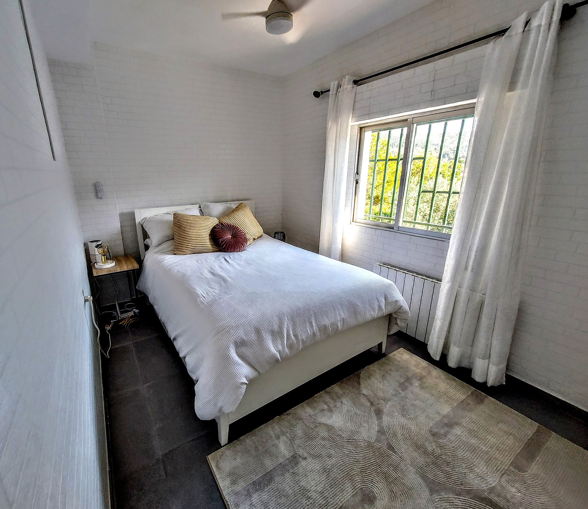 Villa mit 4 Schlafzimmern in Bunol