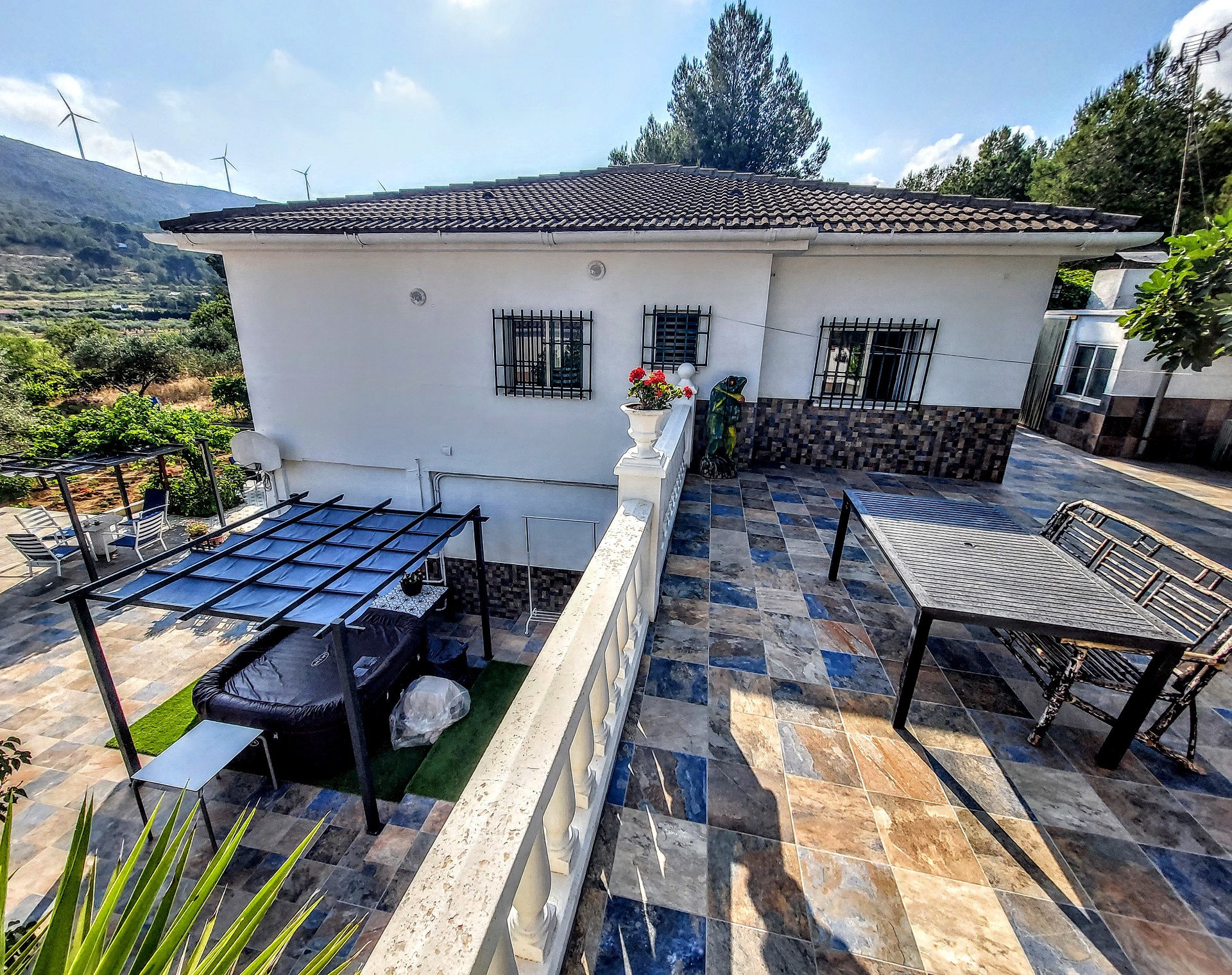 Villa mit 4 Schlafzimmern in Bunol