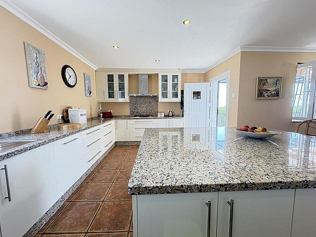 Villa de 4 dormitorios en Gea y Truyols